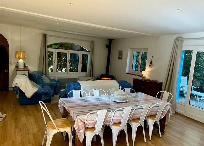 Hébergement de vacances La Huchette,votre Refuge D'hiver Ax-les-Thermes